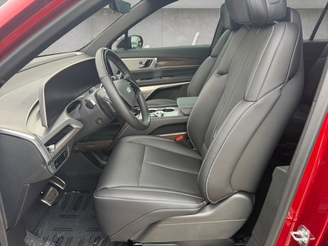Certified 2026 Cadillac Vistiq Sport AWD/4WD image 23