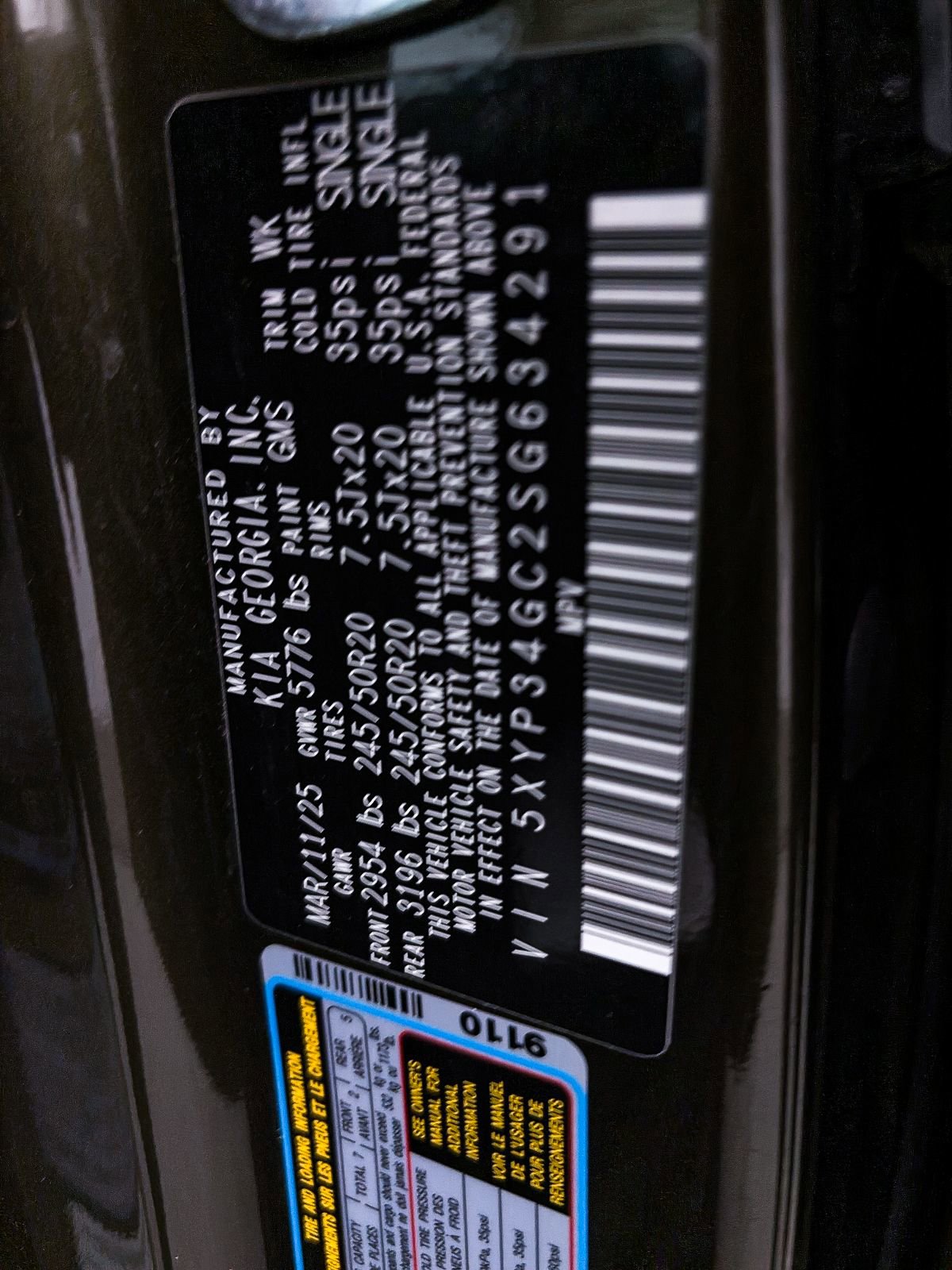 Used 2025 Kia Telluride EX w/ EX Captain's Chair Package image 42