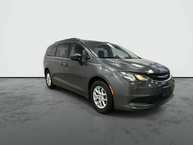 Used 2020 Chrysler Voyager Lxi FWD image 6
