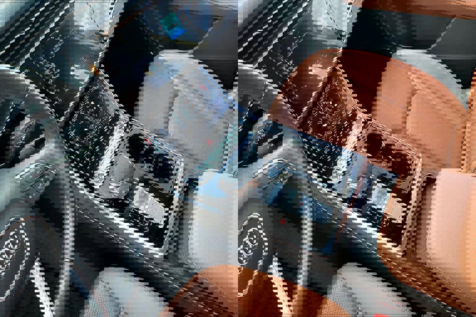 Used 2023 Audi Q7 3.0T Prestige image 18