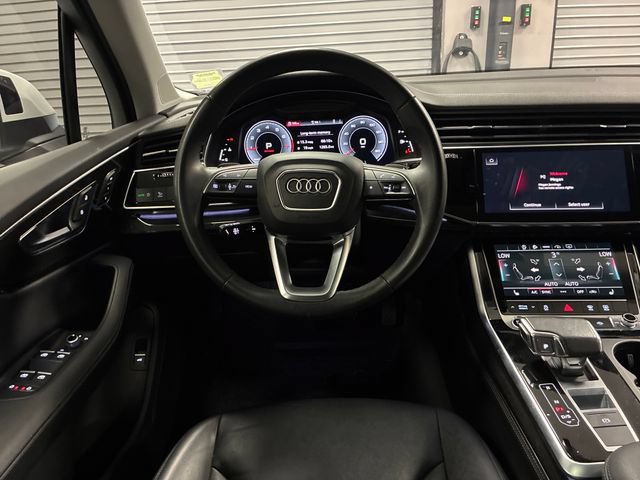 Used 2023 Audi Q7 3.0T Premium Plus AWD/4WD image 13