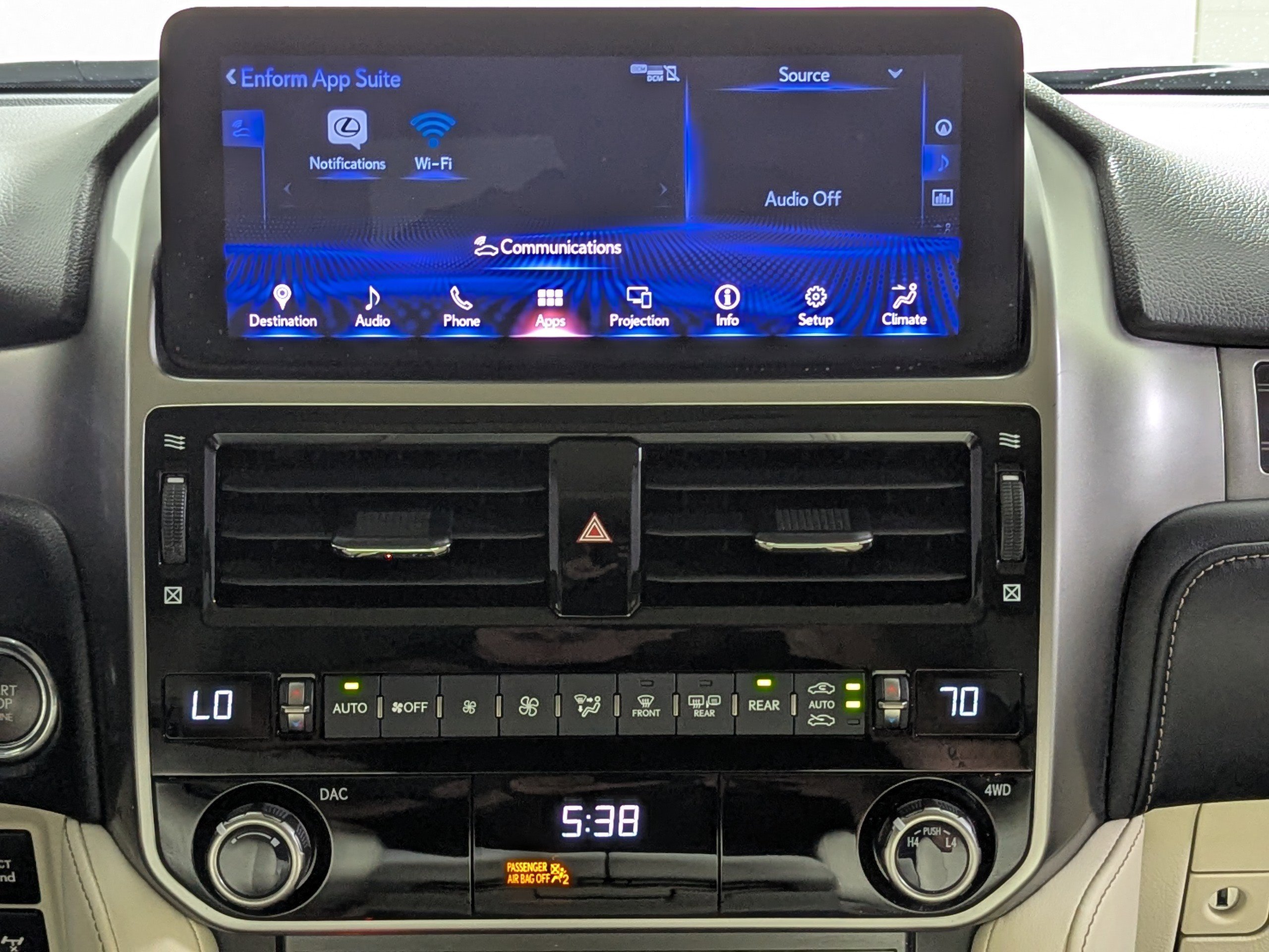 Used 2023 Lexus GX 460 Premium image 16