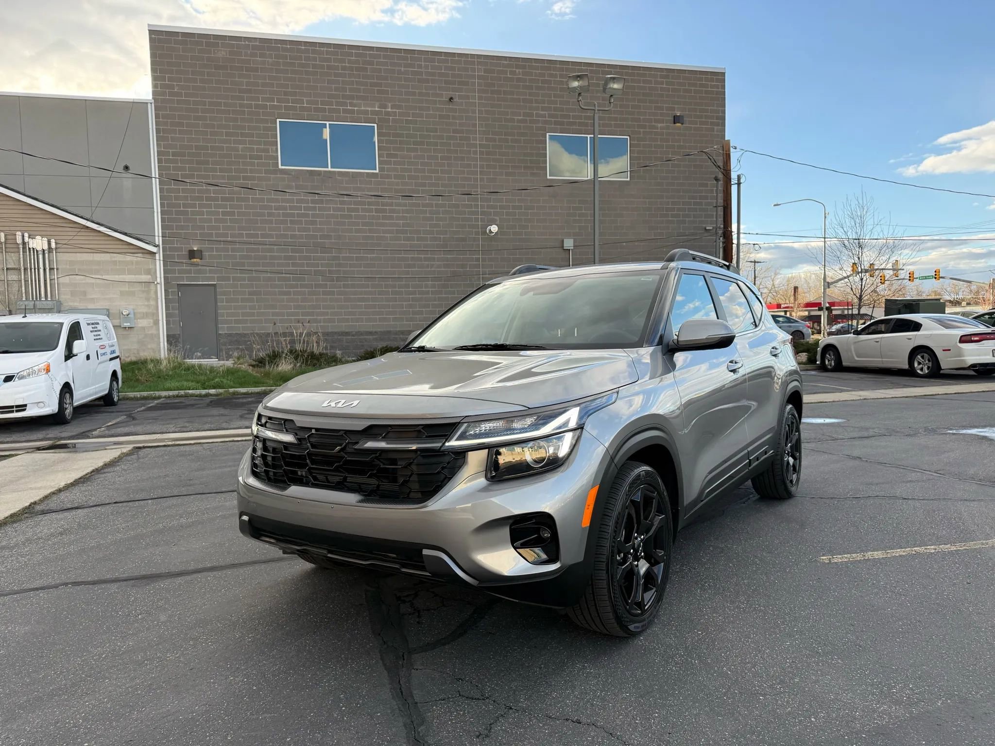 Used 2024 Kia Seltos X-Line