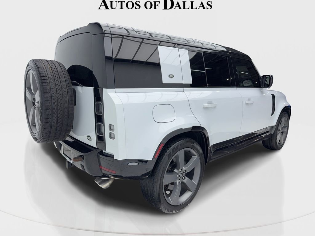 Used 2023 Land Rover Defender 110 V8 image 10