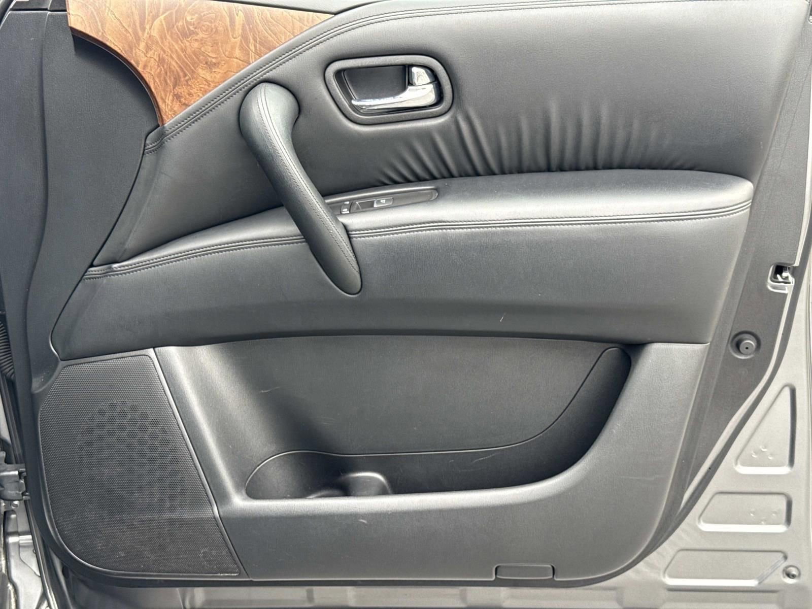 Used 2024 Nissan Armada SL w/ Captain's Chairs Package image 24