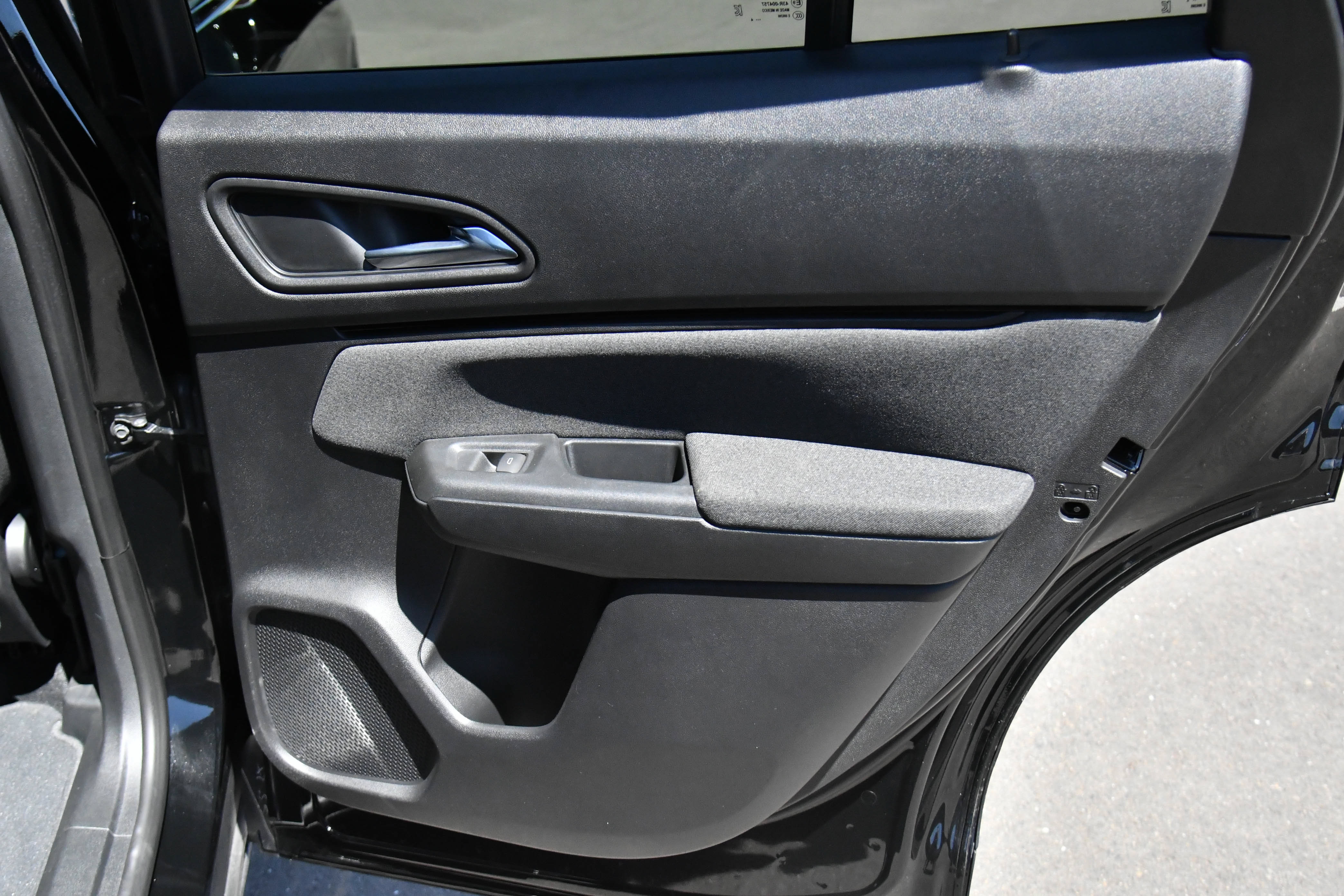 Used 2024 Honda Prologue EX image 43
