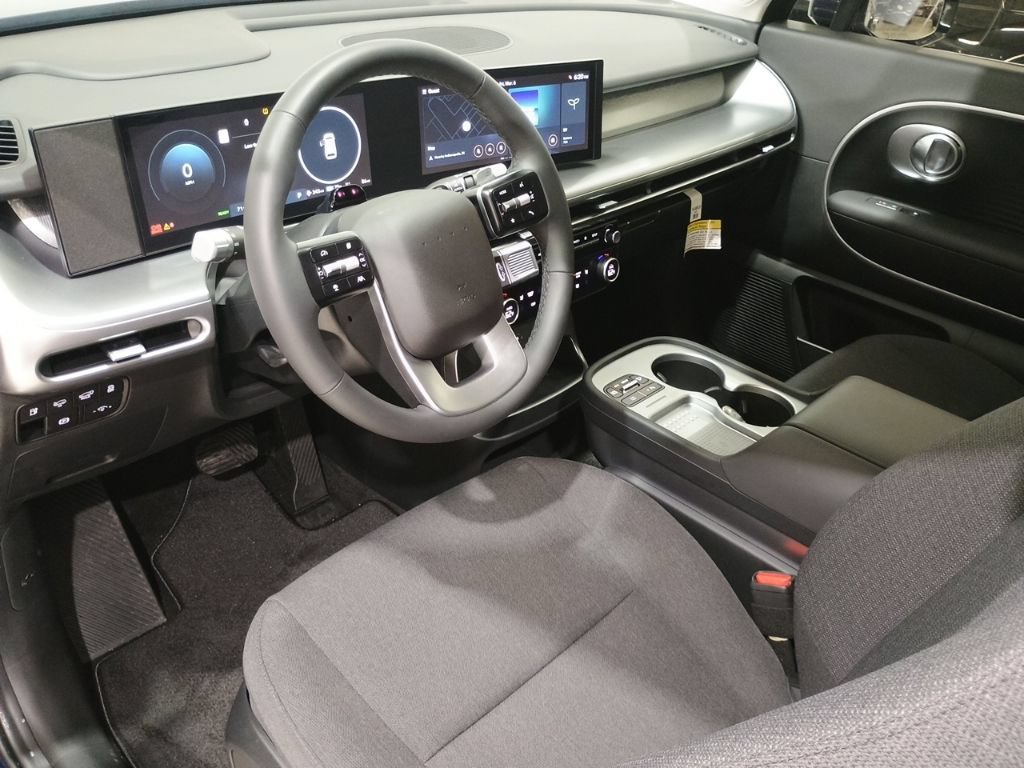 New 2026 Hyundai Ioniq 9 SE AWD/4WD image 11