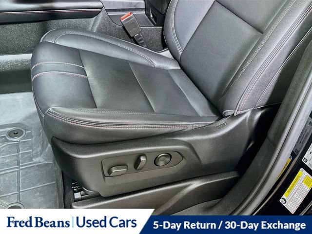 Used 2023 Chevrolet Suburban RST w/ Luxury Package AWD/4WD image 26