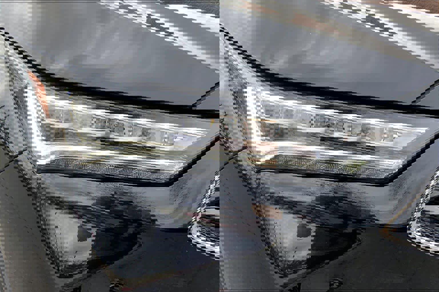 Used 2025 Acura MDX image 28