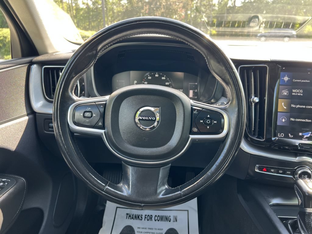 Used 2019 Volvo XC60 T5 Momentum w/ Premium Package AWD/4WD image 14