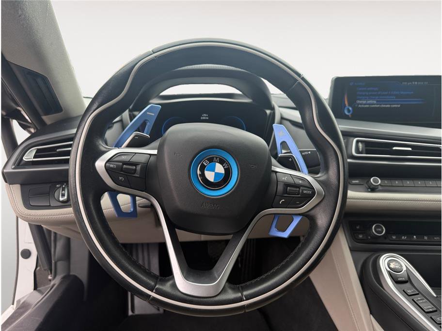 Used 2016 BMW i8 image 12