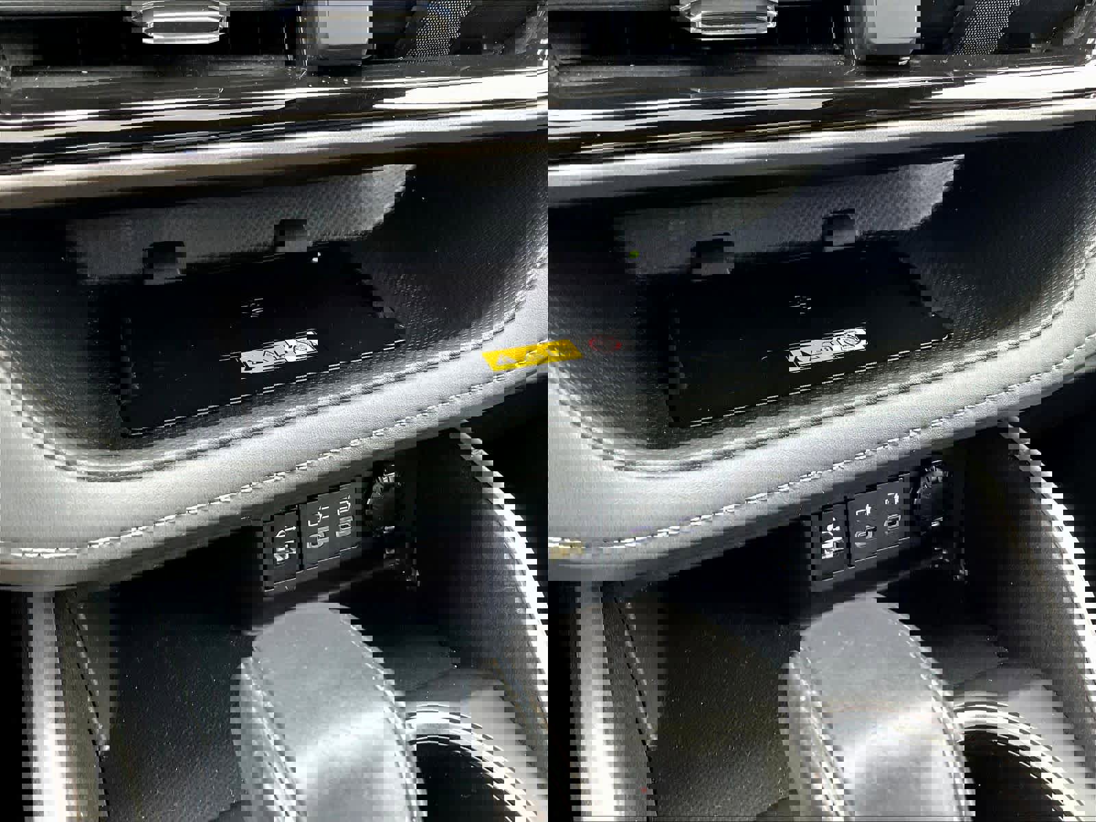 Used 2024 Toyota Highlander XLE image 28