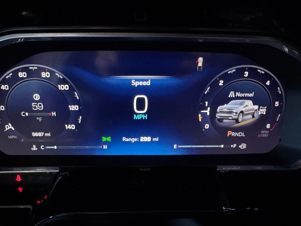 Certified 2026 Chevrolet Silverado 1500 LT image 14