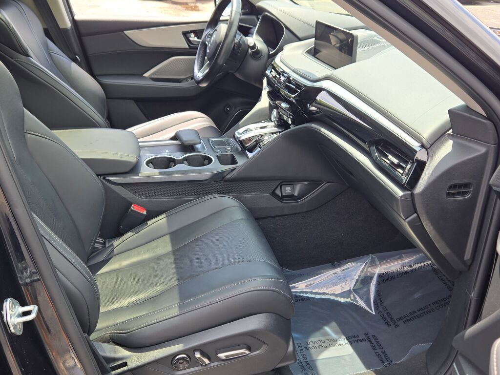 Used 2023 Acura MDX SH-AWD w/ Technology Package image 6