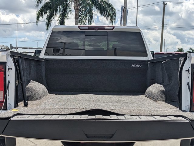 Used 2022 GMC Sierra 2500 SLT w/ SLT Convenience Package image 6