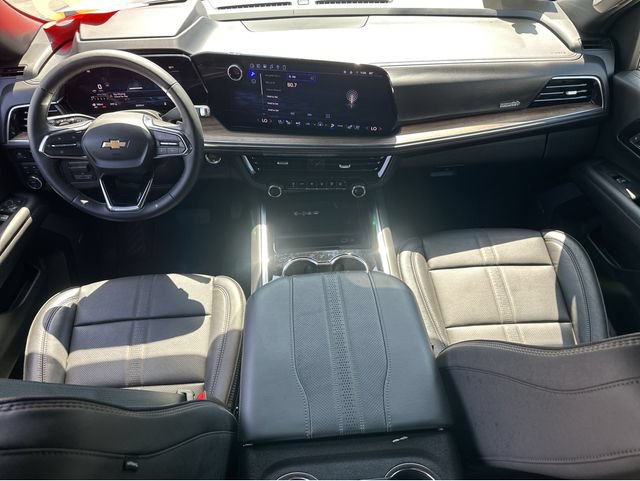 Certified 2025 Chevrolet Tahoe High Country AWD/4WD image 9