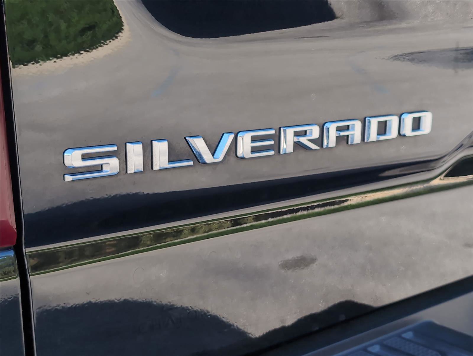 Used 2022 Chevrolet Silverado 1500 ZR2 image 31