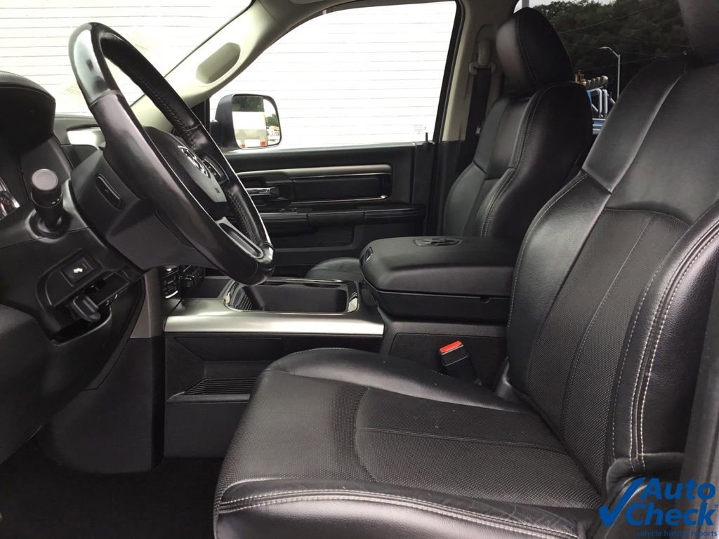 Used 2018 RAM 1500 Sport image 30