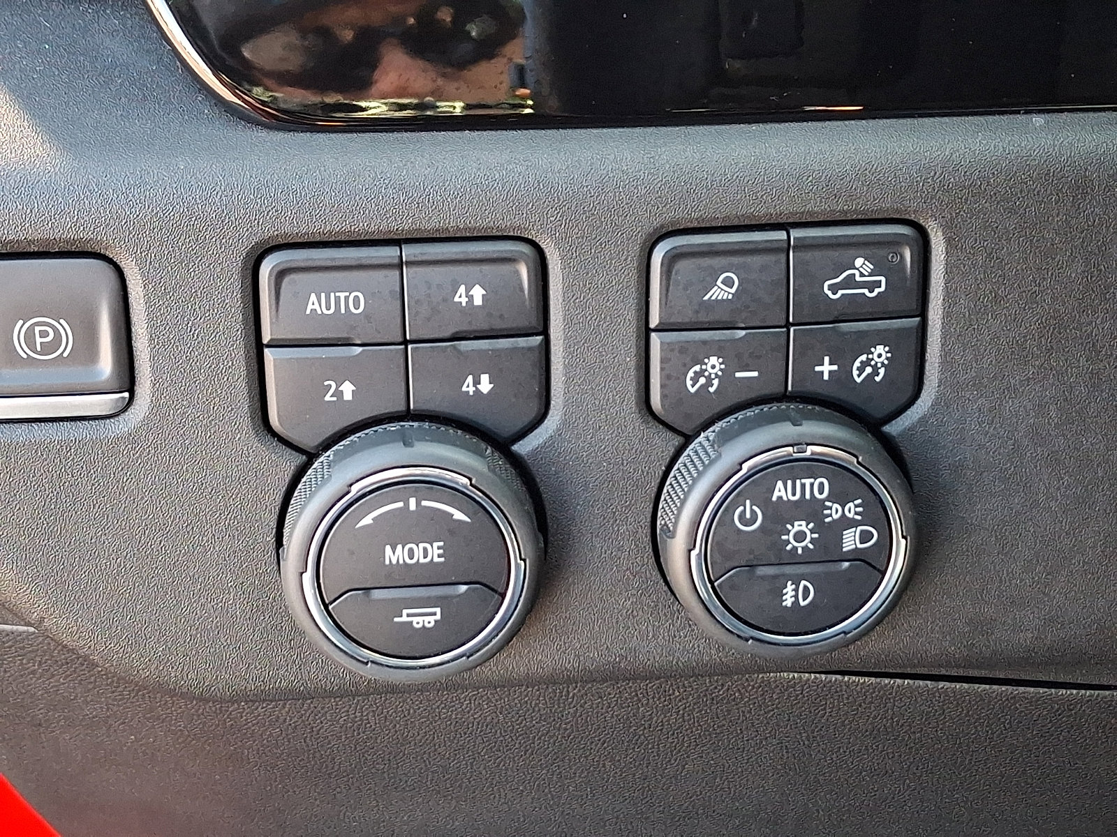 Used 2023 Chevrolet Silverado 1500 RST w/ Convenience Package II AWD/4WD image 29
