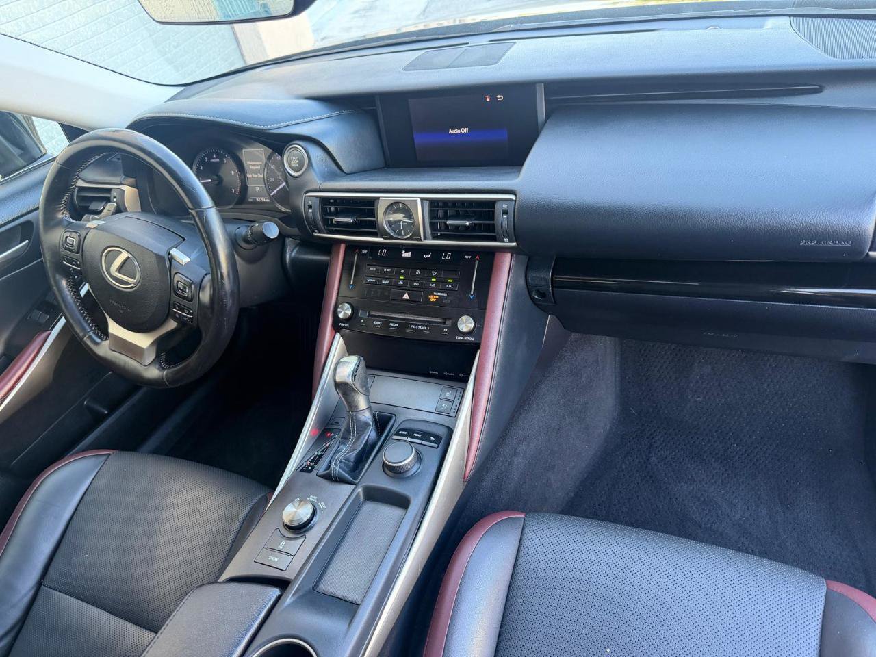 Used 2017 Lexus IS 200t w/ Premium Package RWD image 19