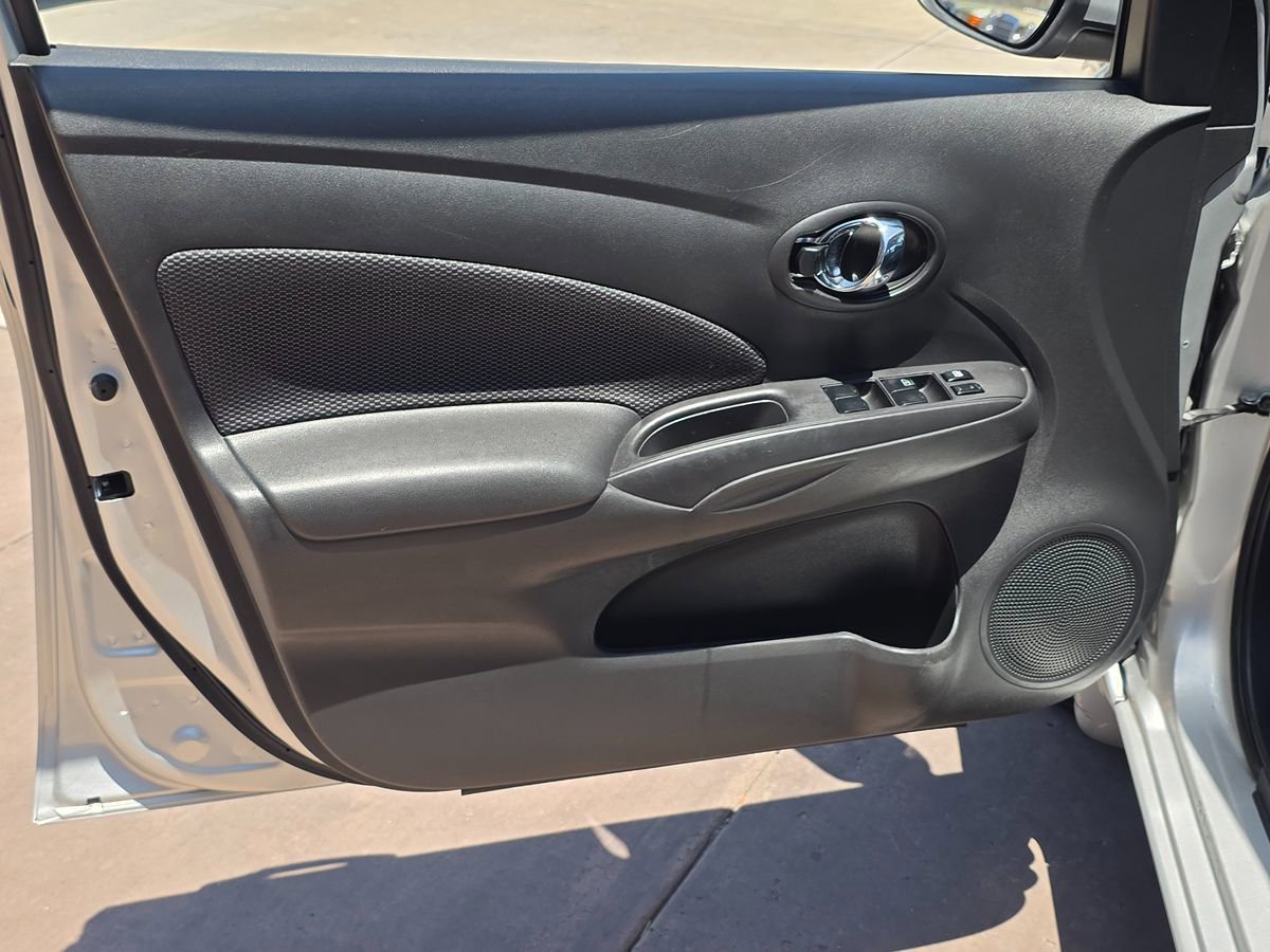 Used 2017 Nissan Versa FWD image 25