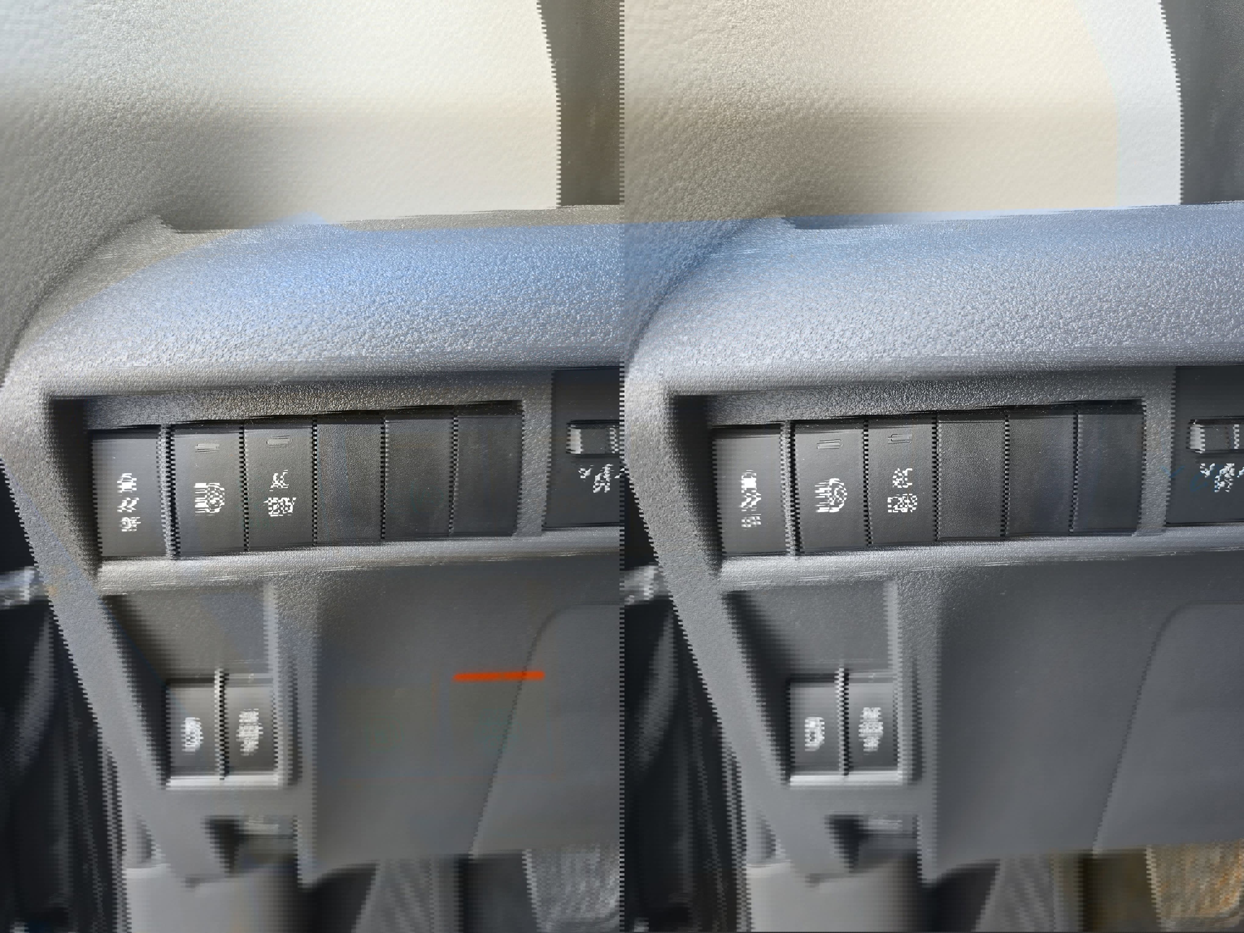 Used 2021 Toyota Sienna XLE w/ XLE Plus Package image 27