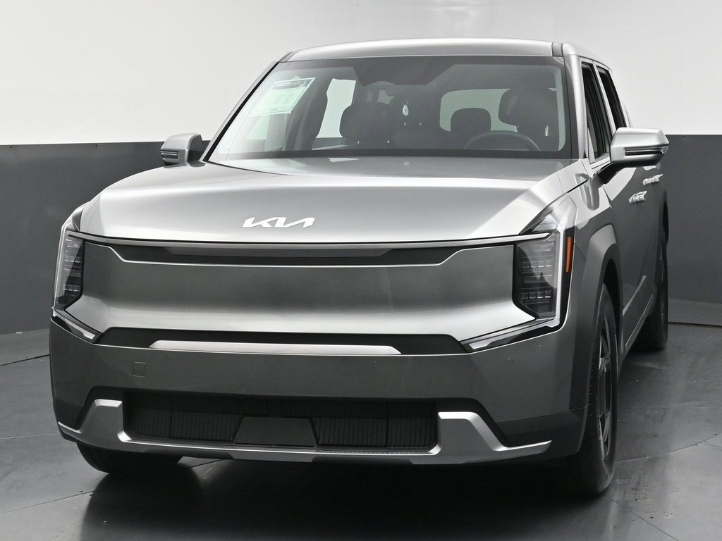 Used 2024 Kia EV9 Light Long Range image 7