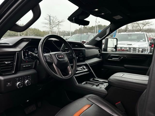 Used 2024 GMC Sierra 3500 AT4 w/ AT4 Premium Plus Package image 19