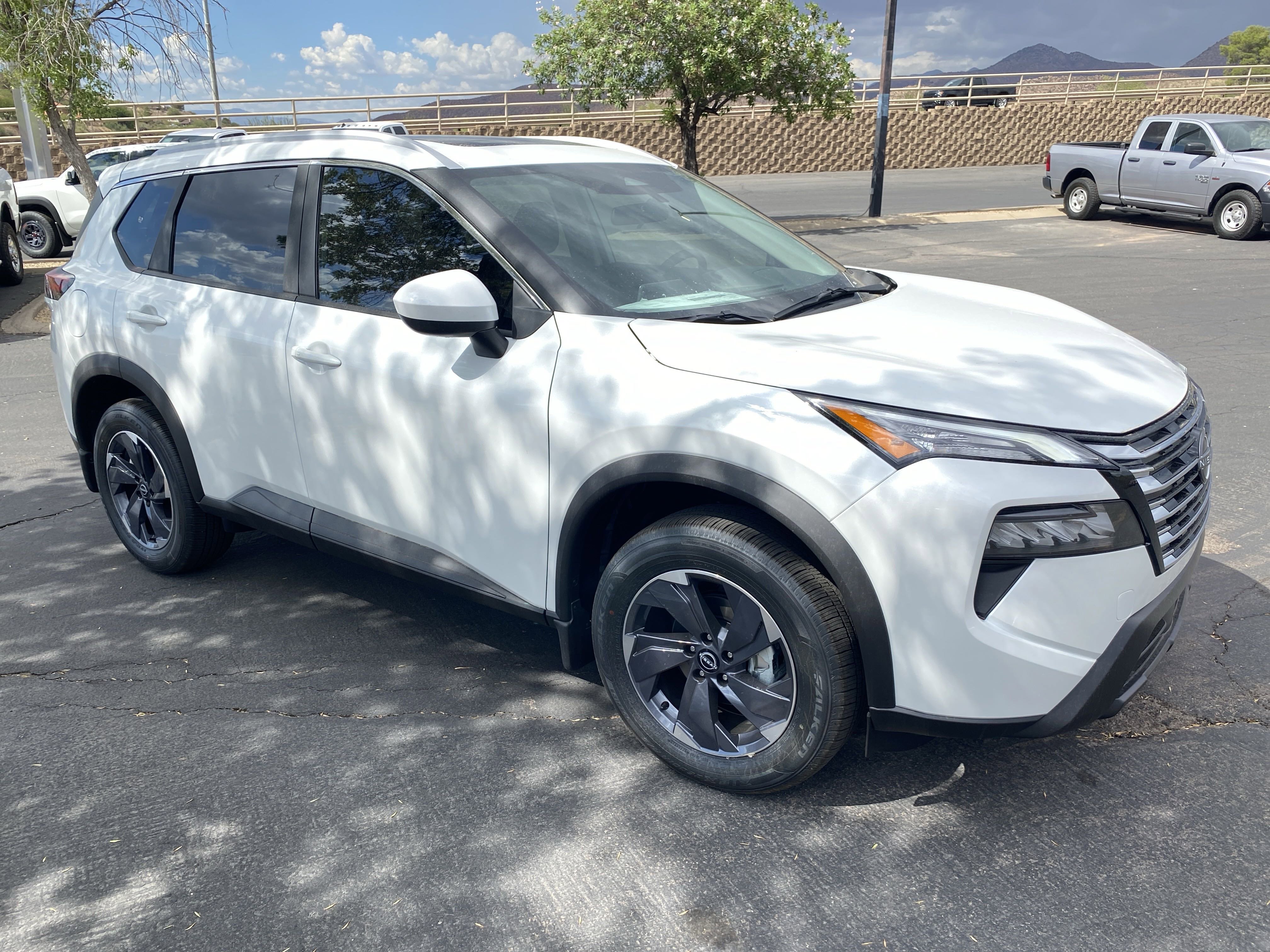 New 2025 Nissan Rogue SV w/ SV Premium Package image 5