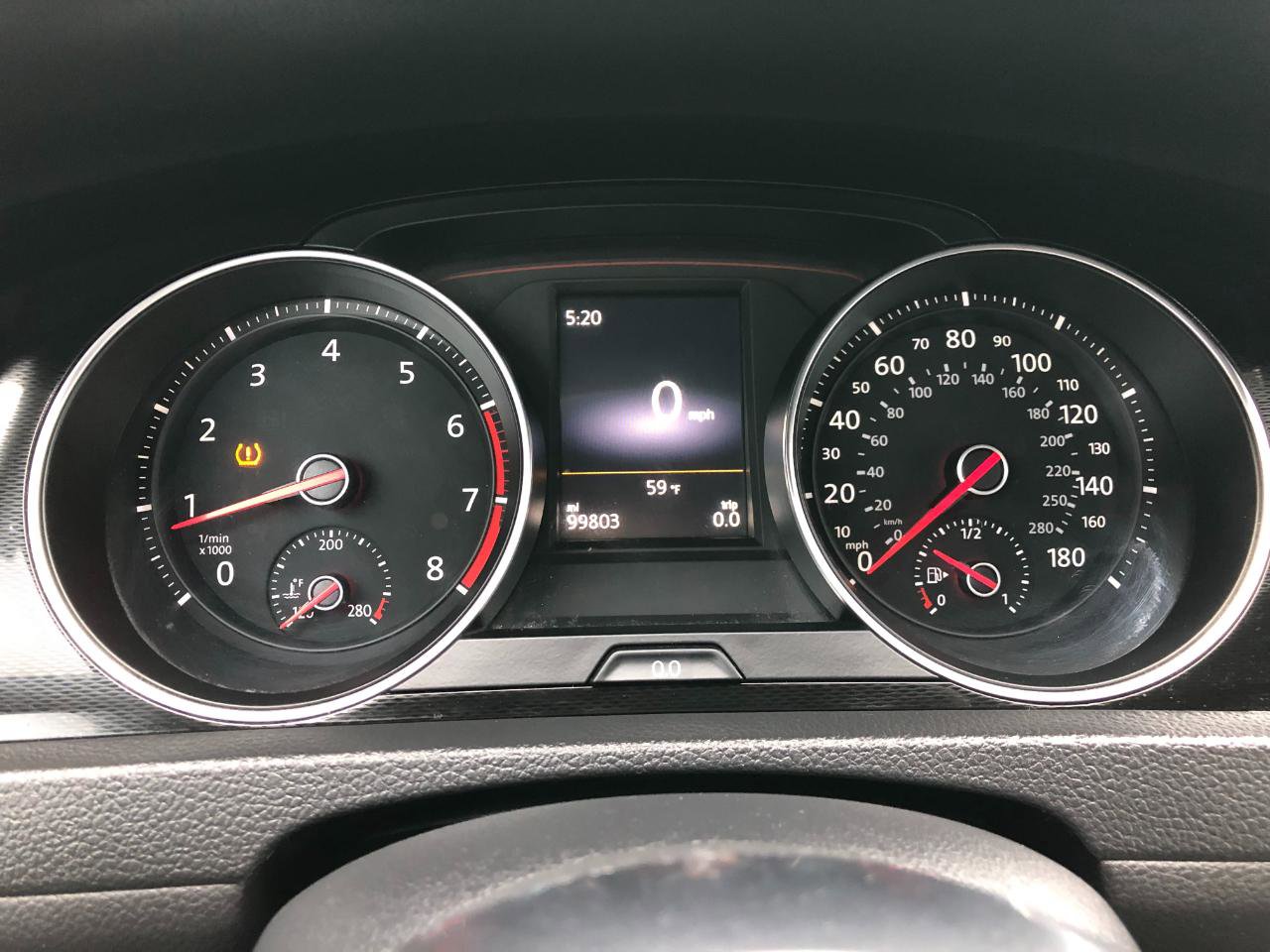Used 2015 Volkswagen GTI SE FWD image 21