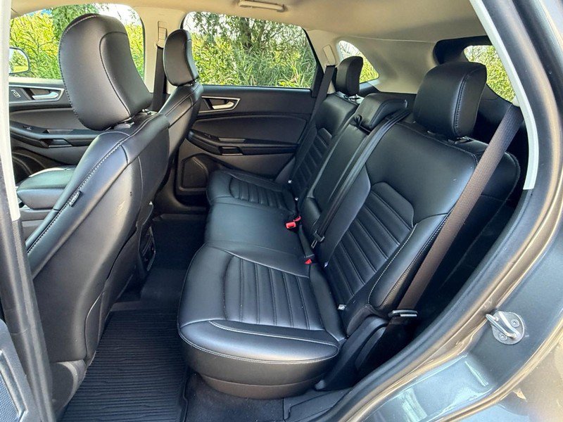 Used 2024 Ford Edge SEL w/ Convenience Package AWD/4WD image 17