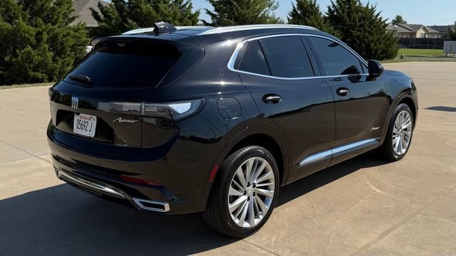 Used 2024 Buick Envision Avenir AWD/4WD image 10