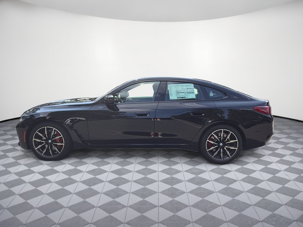 New 2026 BMW 430i xDrive w/ M Sport Package AWD/4WD image 2