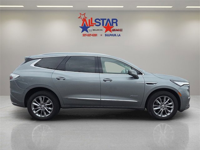 Used 2023 Buick Enclave Avenir w/ Avenir Technology Package image 8