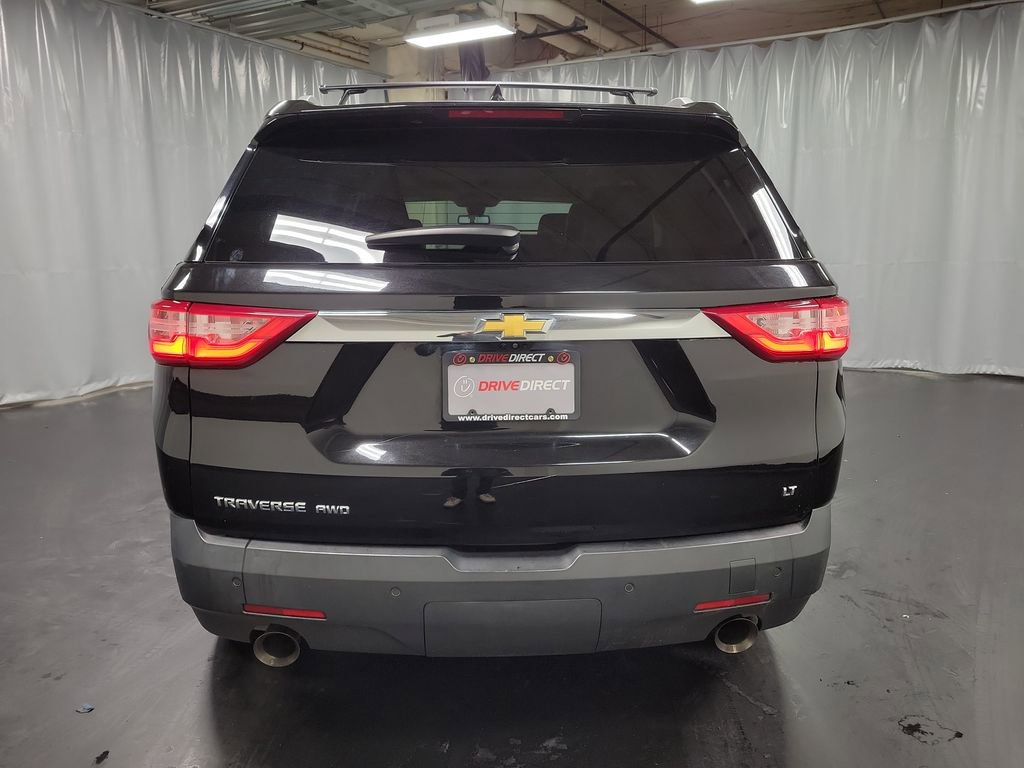 Used 2018 Chevrolet Traverse LT image 8