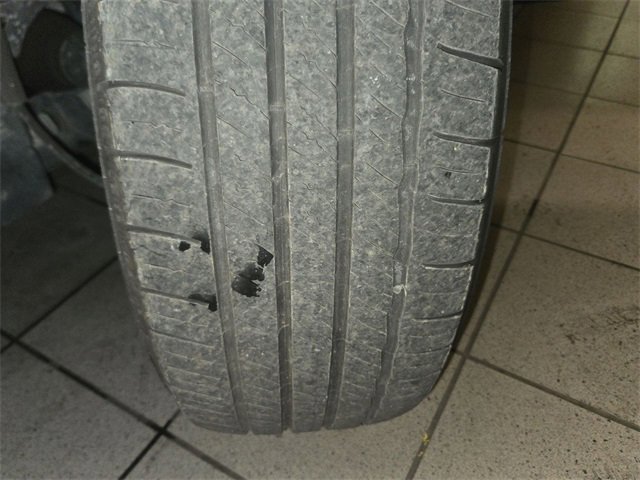 Used 2018 Cadillac XT5 Luxury w/ Driver Awareness Package image 26