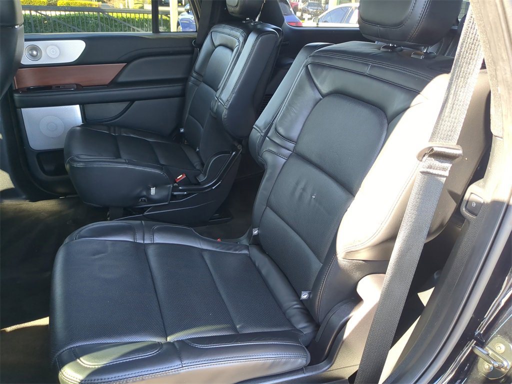 Certified 2021 Lincoln Navigator Reserve image 15