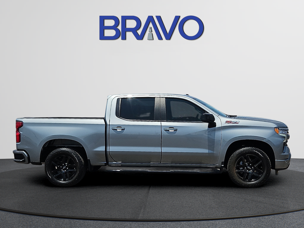Used 2025 Chevrolet Silverado 1500 RST w/ Z71 Off-Road Package AWD/4WD image 5