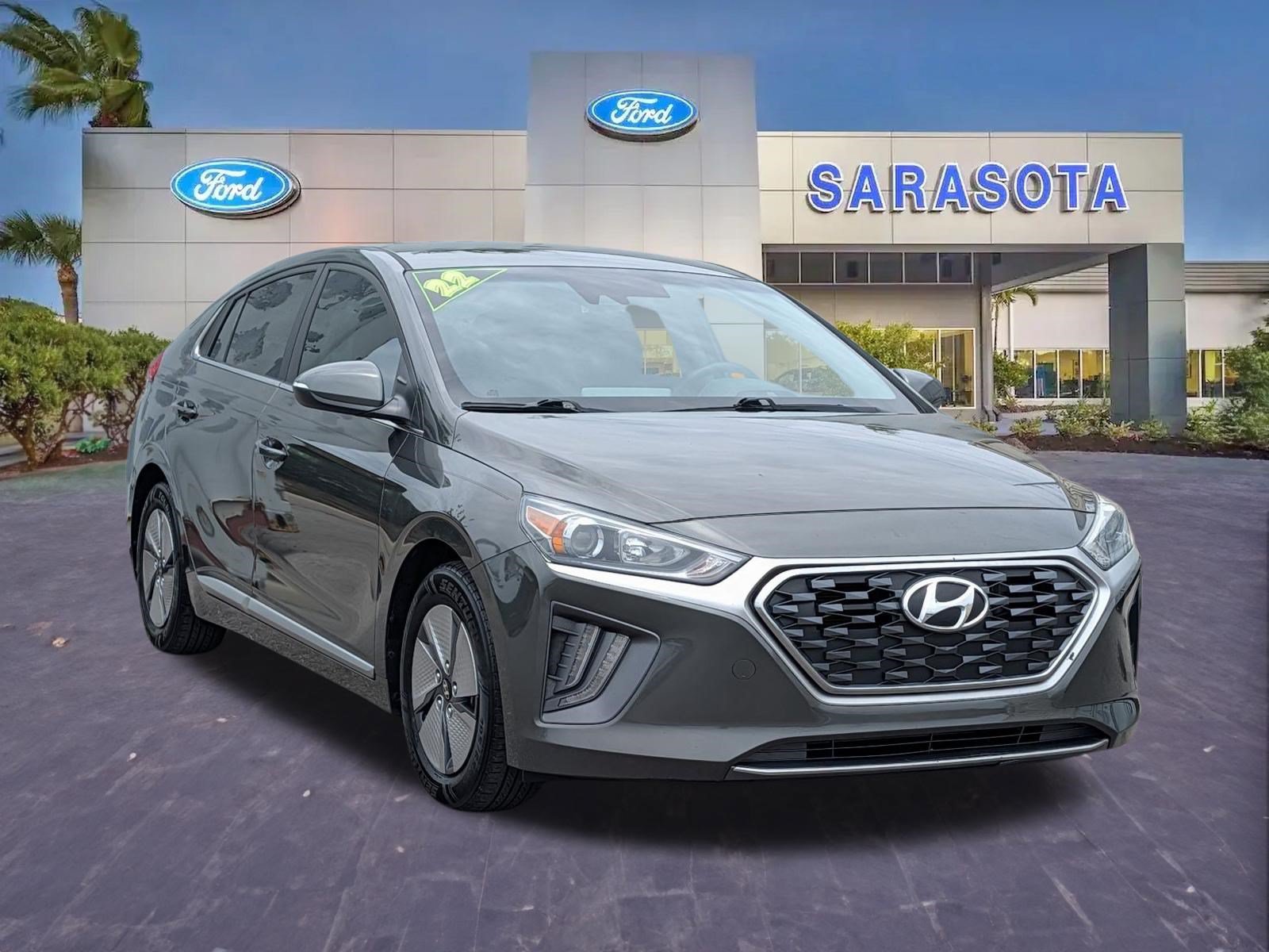Used 2022 Hyundai Ioniq SE