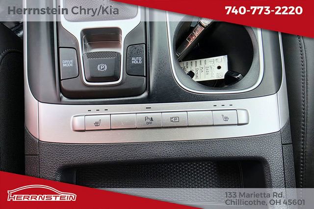Used 2024 Kia Carnival LX FWD image 20