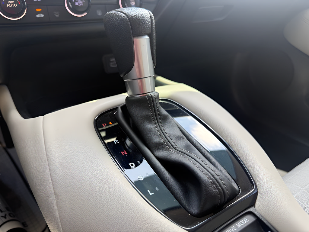Certified 2023 Honda HR-V LX image 19