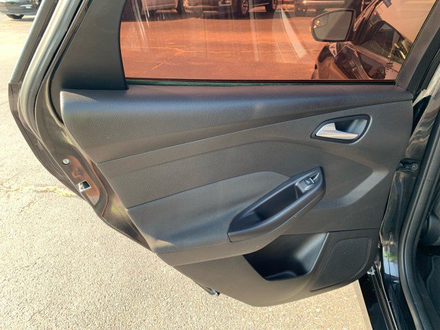Used 2015 Ford Focus ST FWD image 13