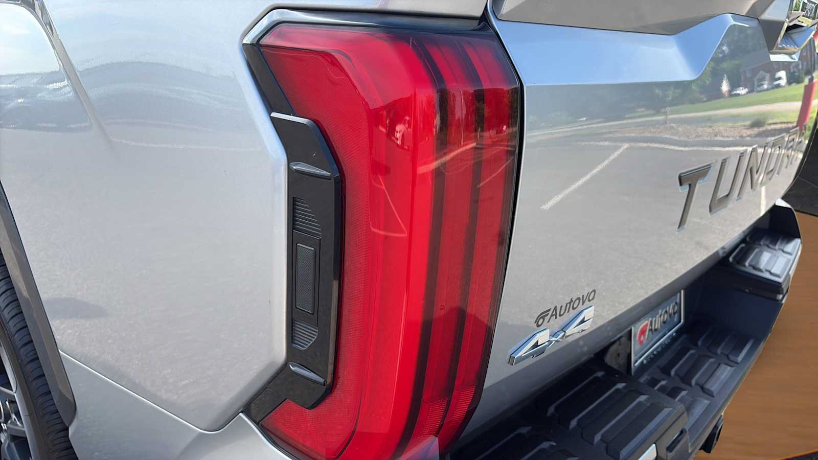 Used 2023 Toyota Tundra Limited w/ Power Package AWD/4WD image 29