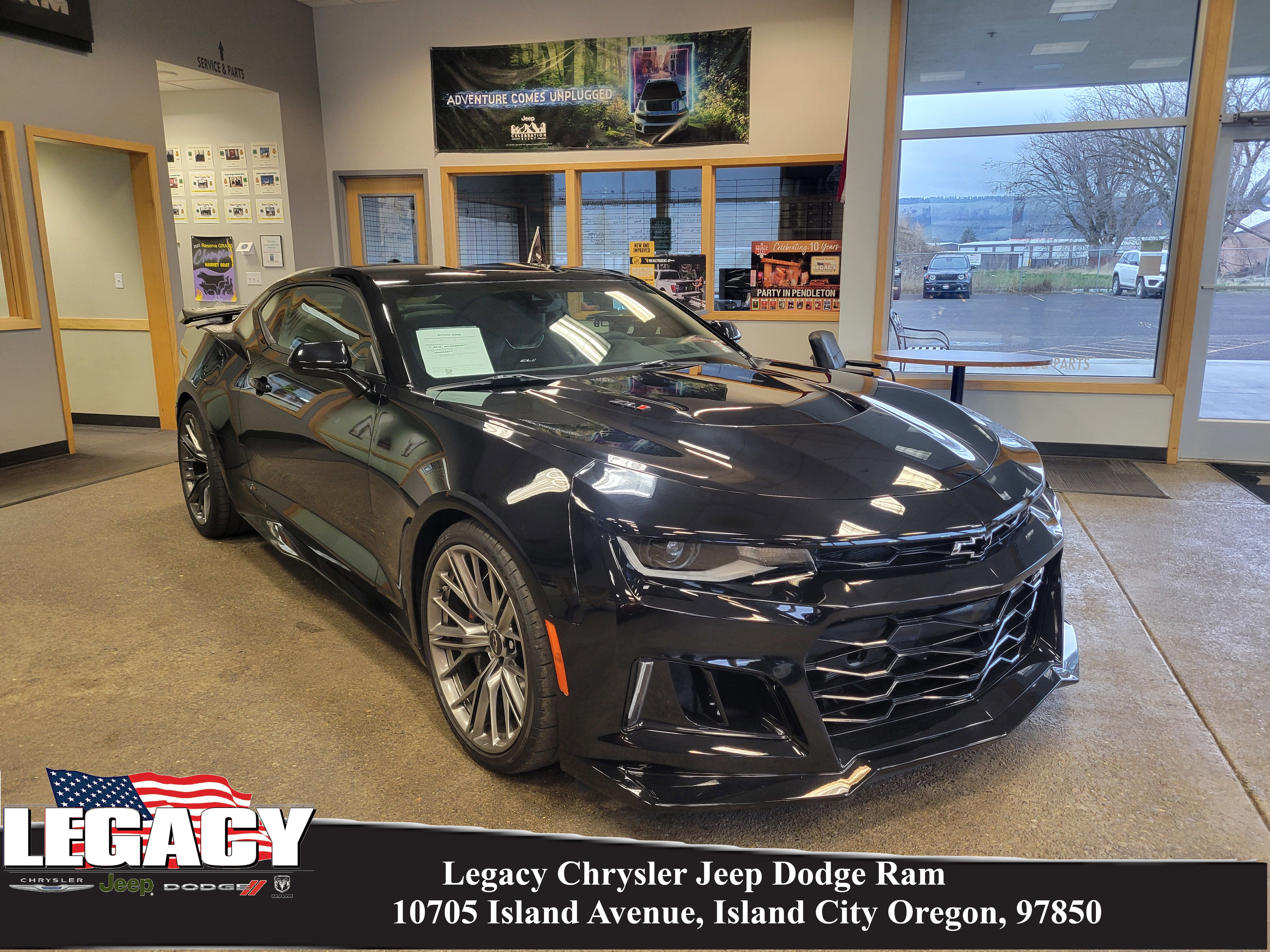 Used 2022 Chevrolet Camaro ZL1 image 1