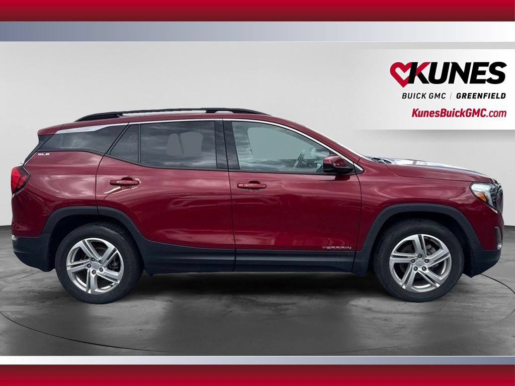 Used 2018 GMC Terrain SLE w/ Driver Convenience Package AWD/4WD image 5