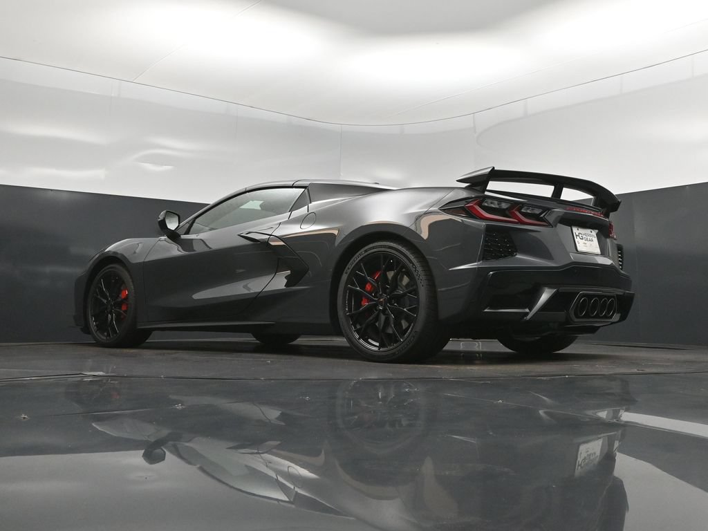 New 2027 Chevrolet Corvette Stingray Convertible w/ Z51 Performance Package RWD image 32