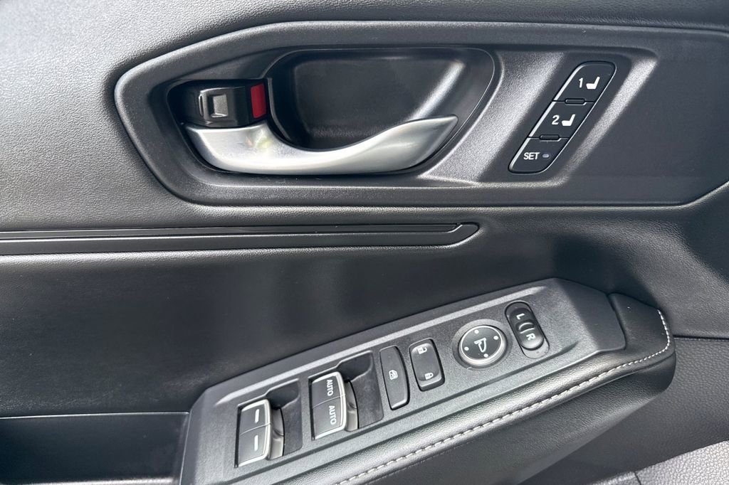 Certified 2025 Honda Accord Sport image 5