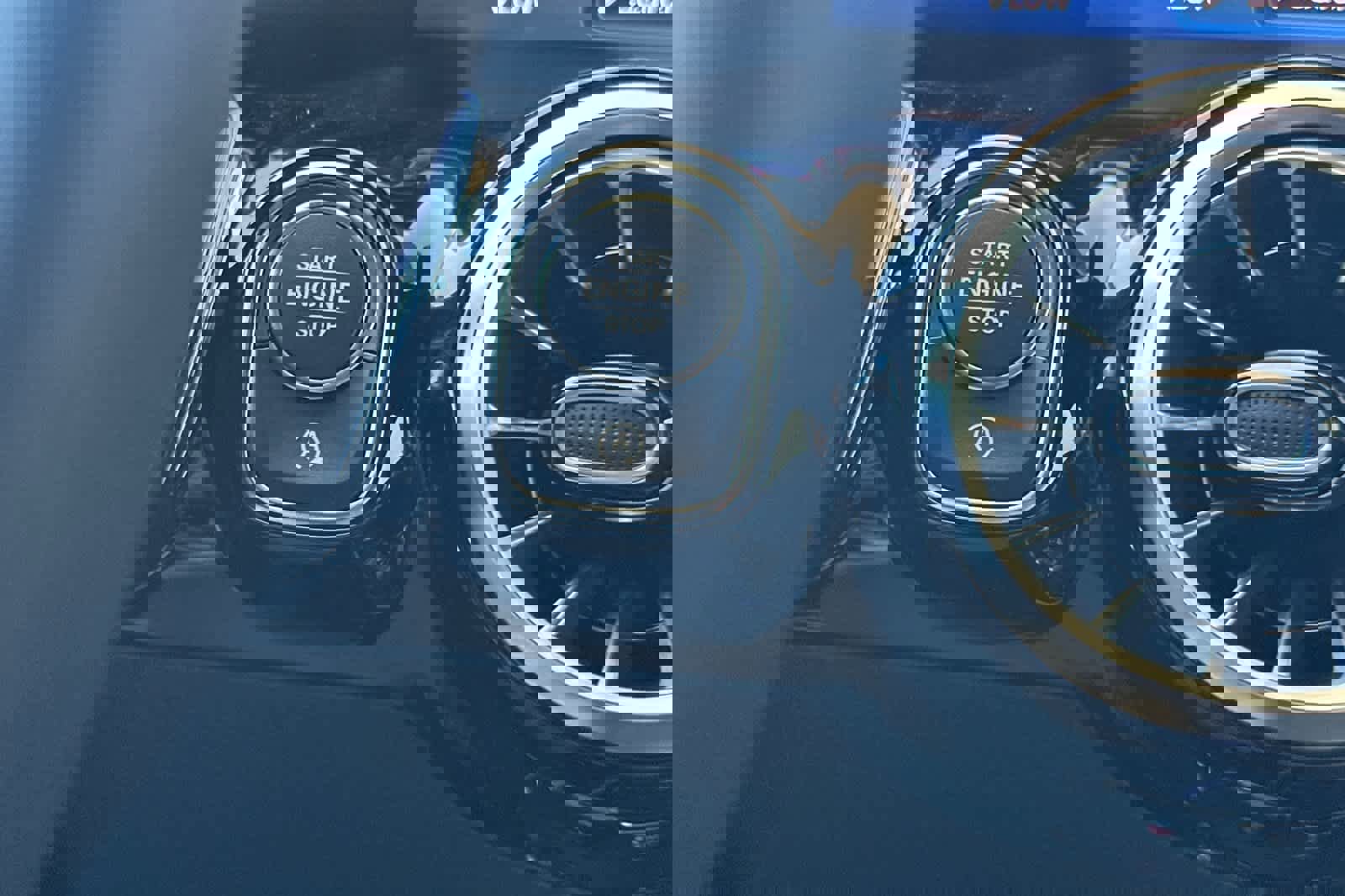 Certified 2025 Mercedes-Benz GLA 250 image 21