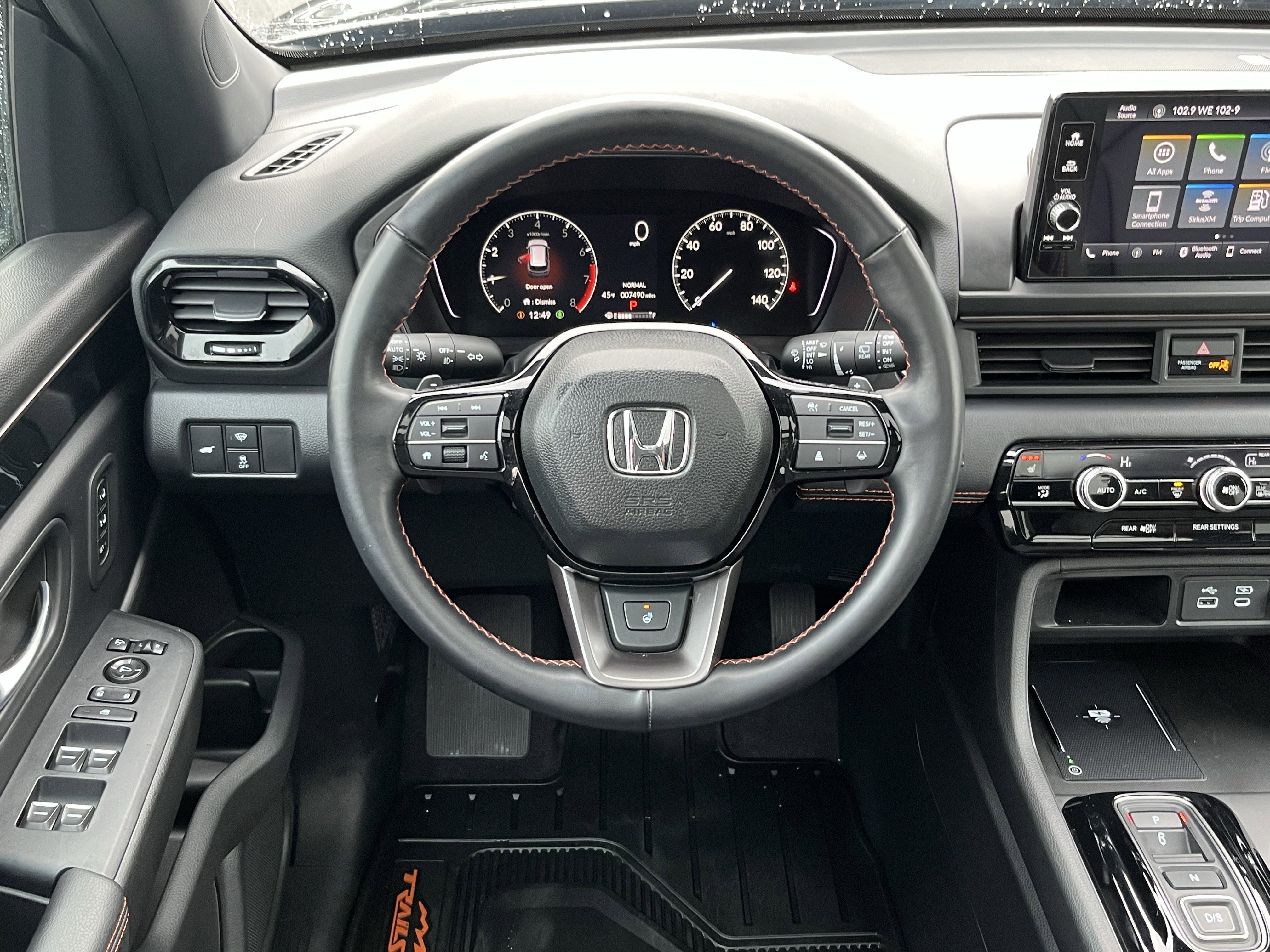 Certified 2025 Honda Pilot TrailSport image 12