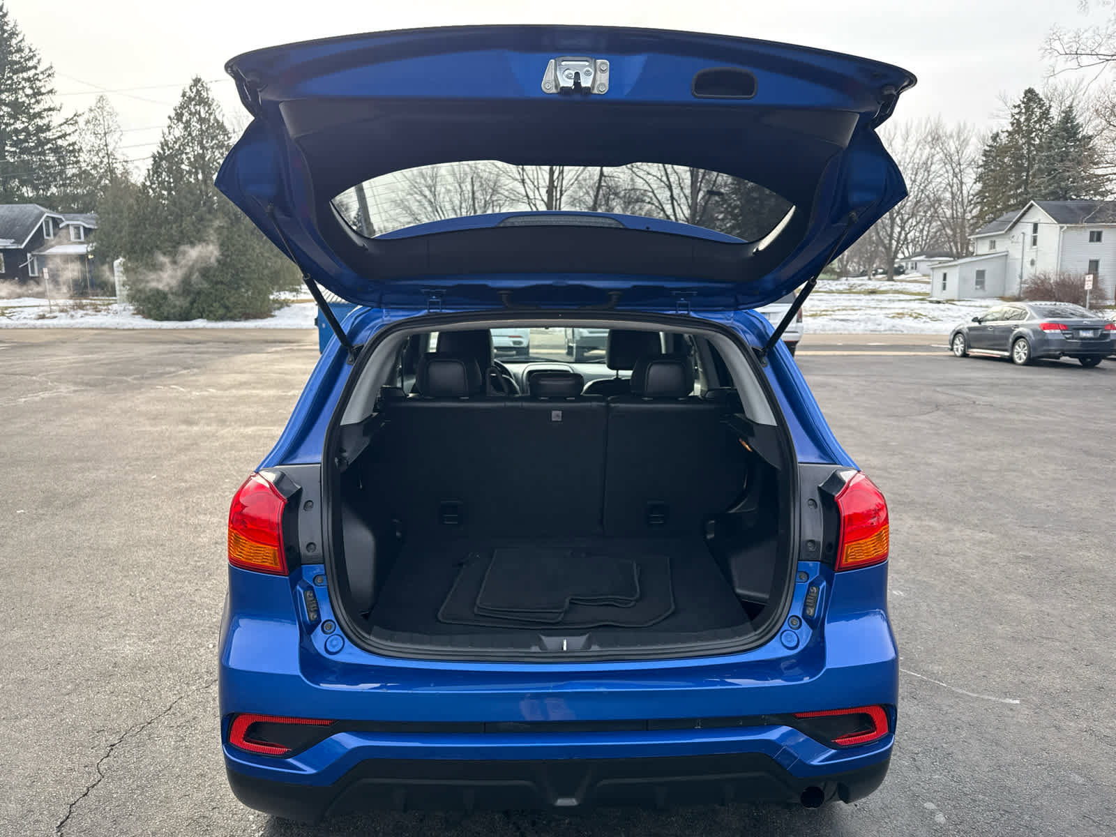 Used 2018 Mitsubishi Outlander Sport SE image 15